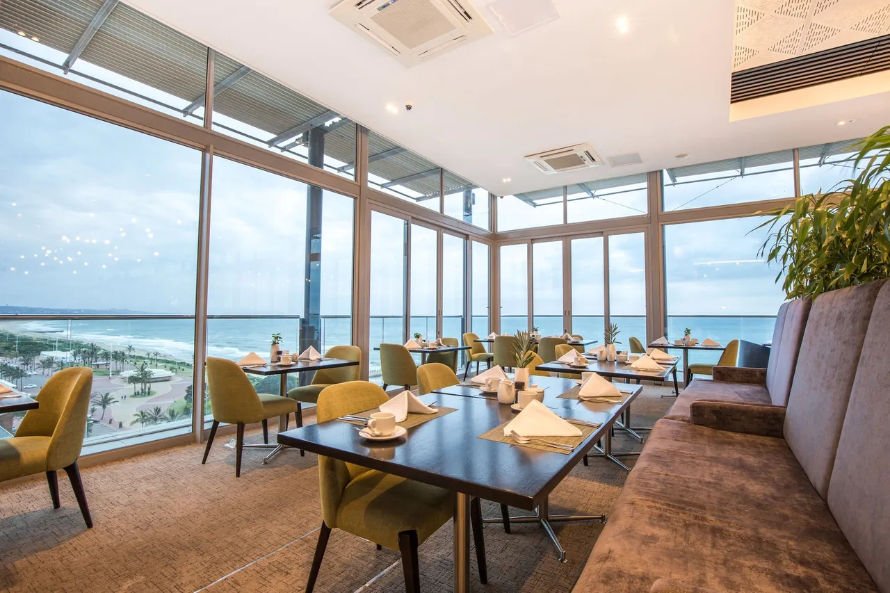 Belaire Suites Hotel — ภาพห้องพักและบรรยากาศ