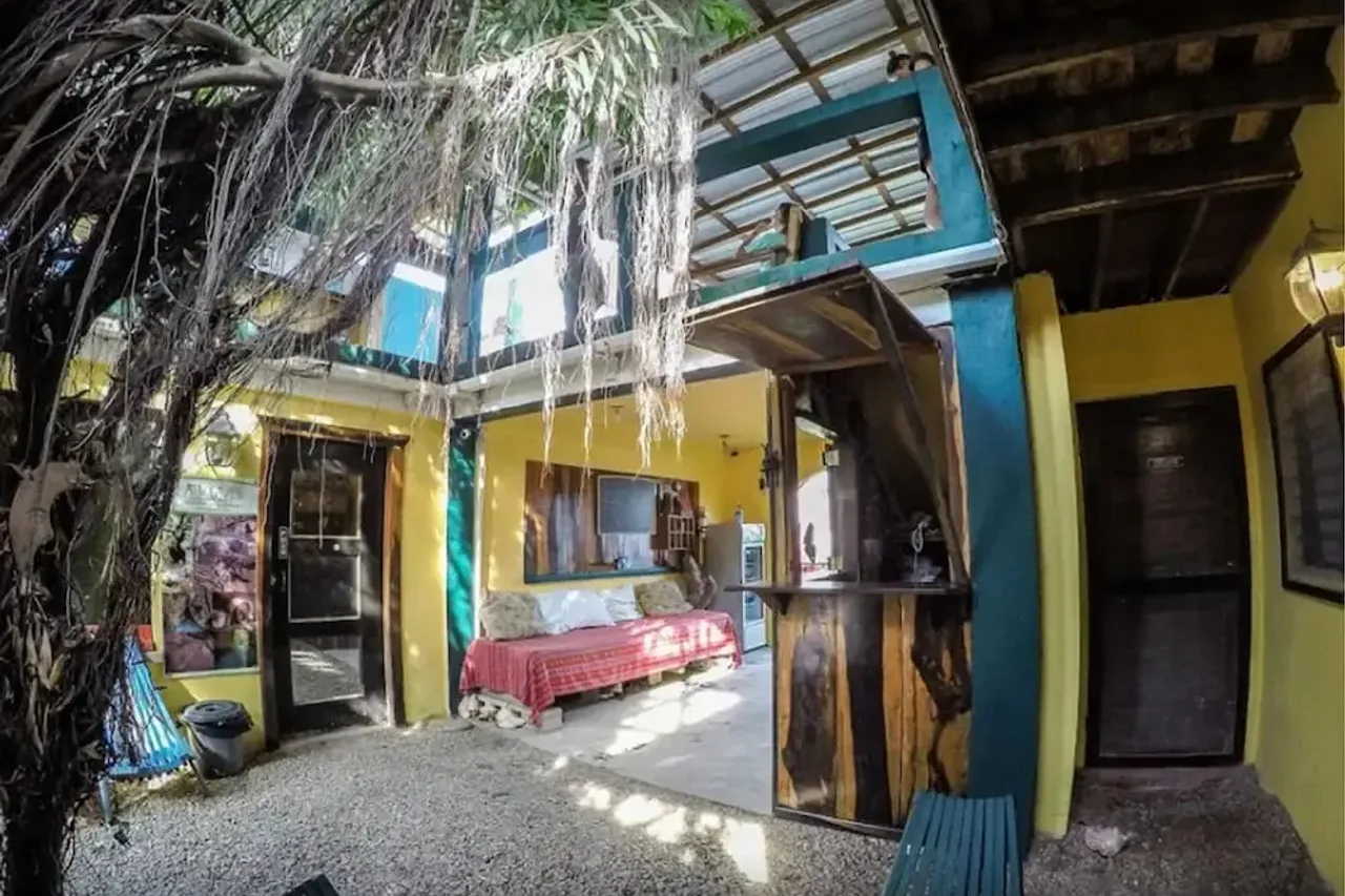 Bella's Backpackers San Ignacio — ภาพห้องพักและบรรยากาศ