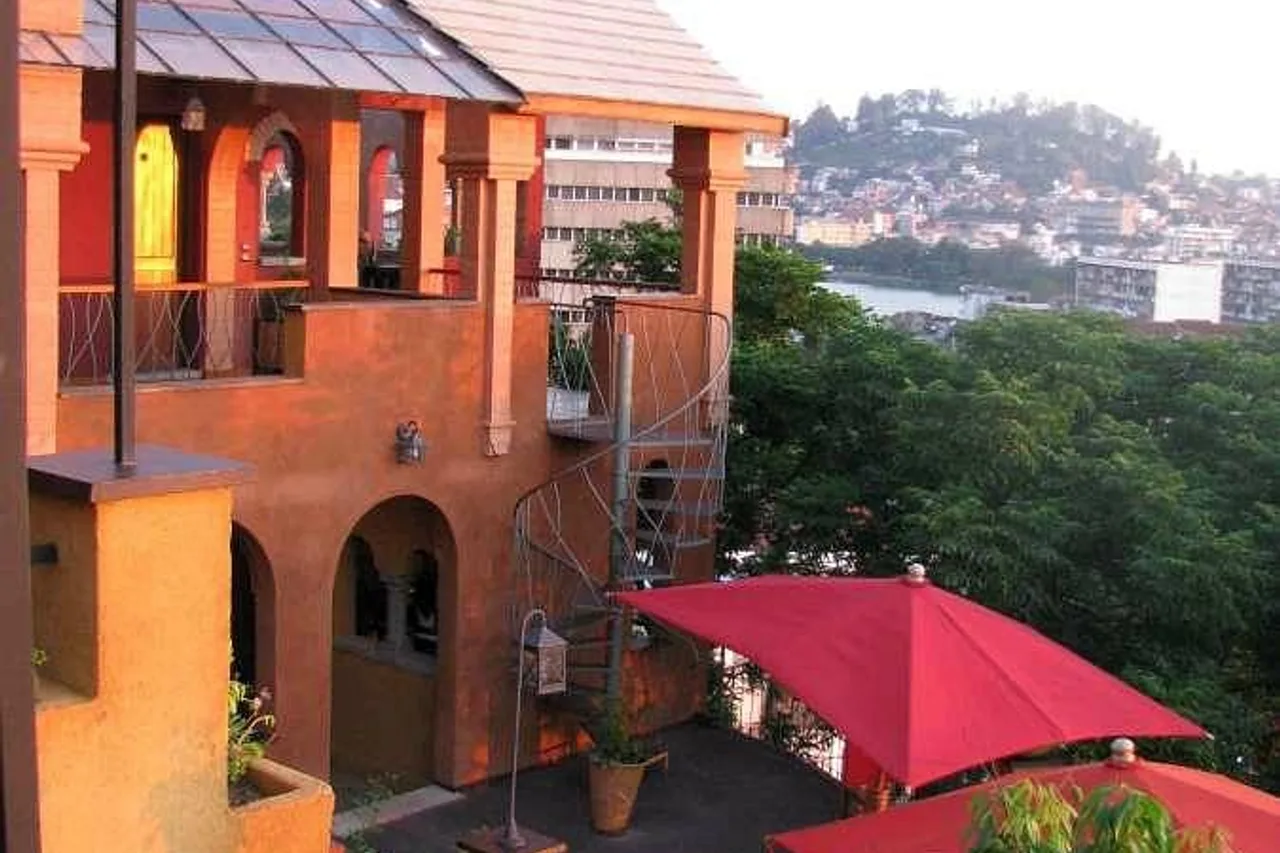Belvedere Hotel Antananarivo — ภาพห้องพักและบรรยากาศ