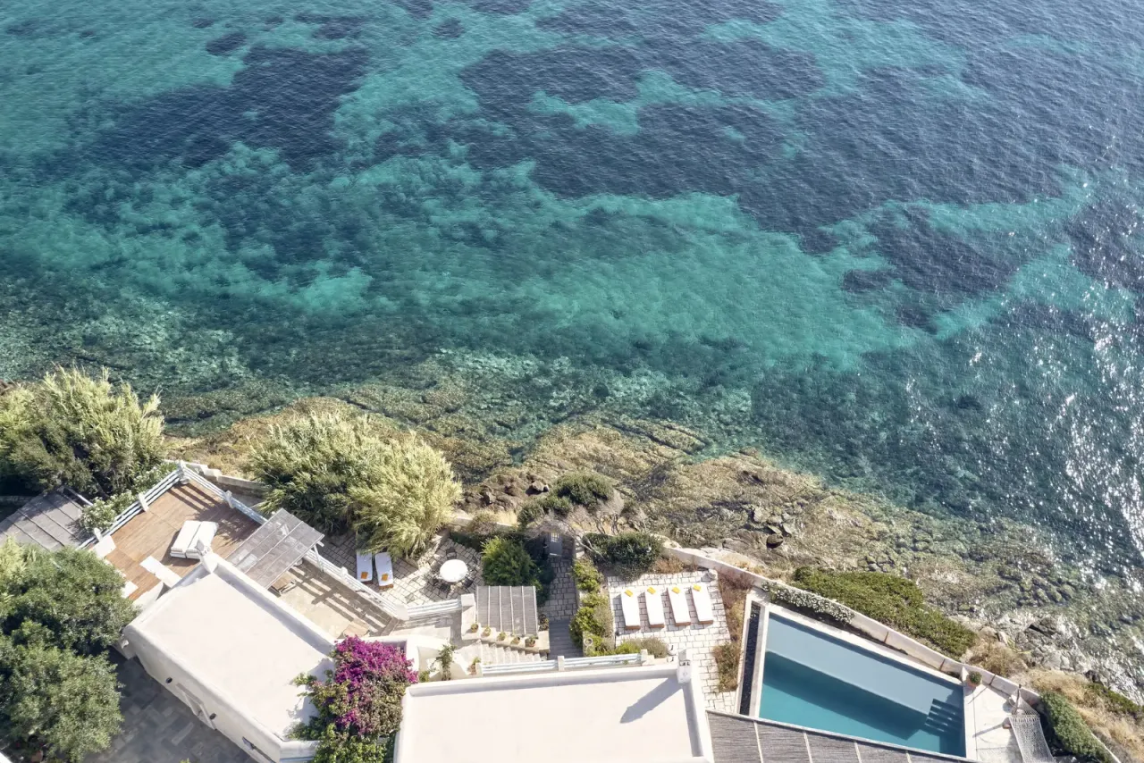 Belvedere Mykonos — rooms and atmosphere