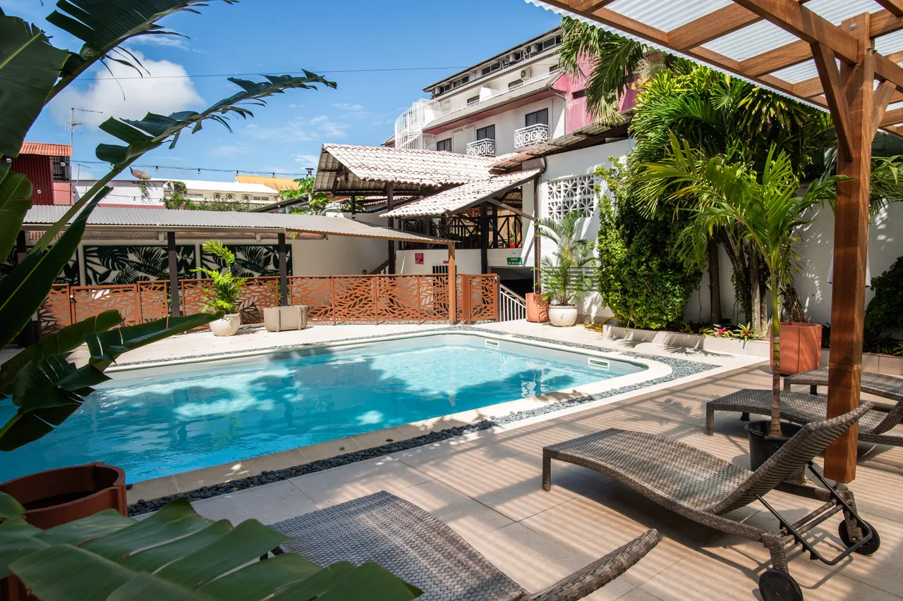 Best Western Hotel Amazonia — โรงแรมในกาแยน