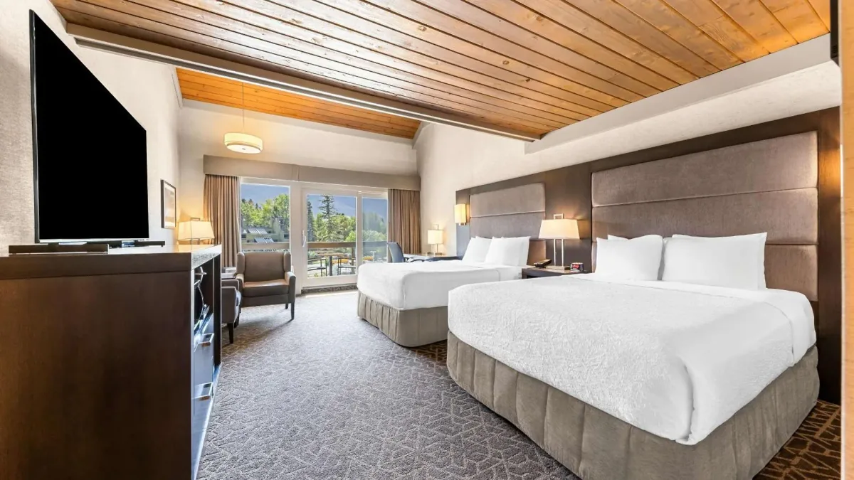 Best Western Plus Banff International Lodge — แบนฟ์