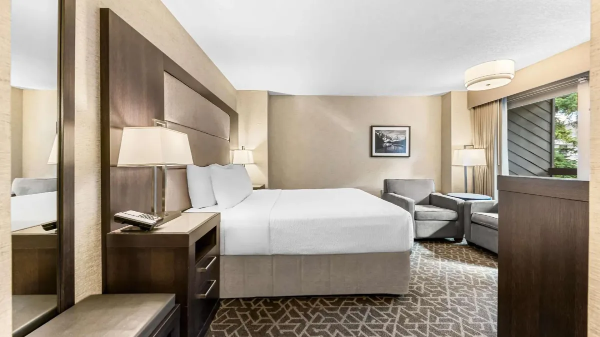 Best Western Plus Banff International Lodge — ภาพห้องพักและบรรยากาศ