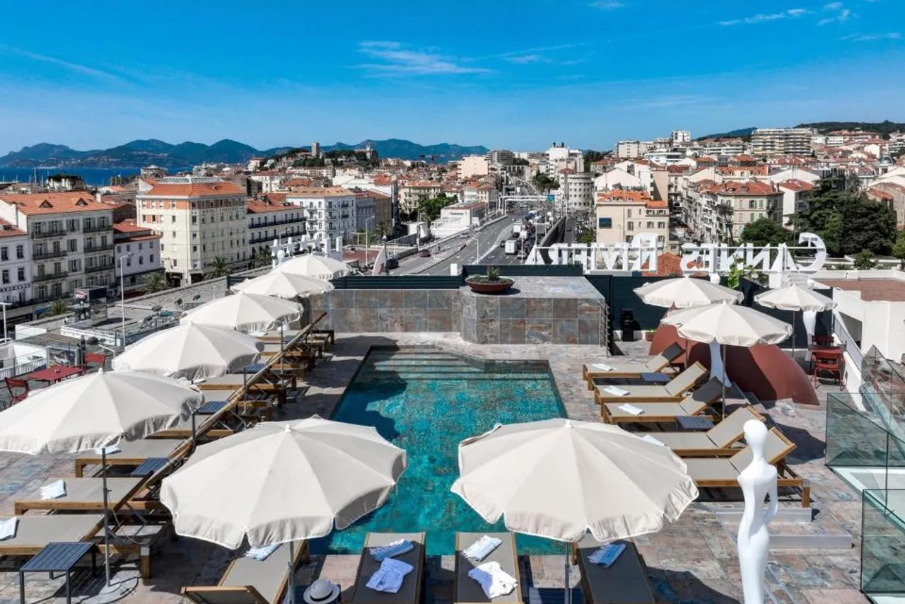 Best Western Plus Cannes Riviera & Spa — โรงแรมในกานส์