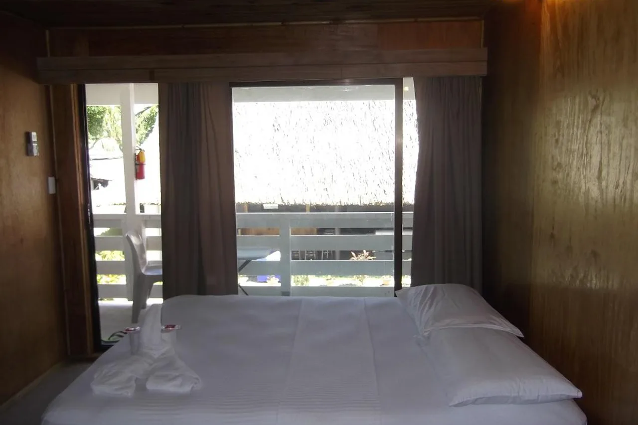 Betio Lodge — ภาพห้องพักและบรรยากาศ