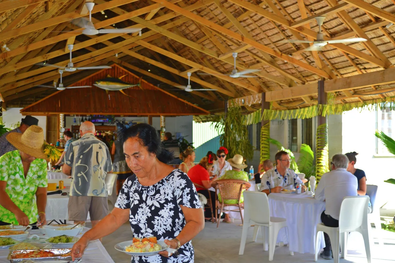 Betio Lodge — ภาพห้องพักและบรรยากาศ