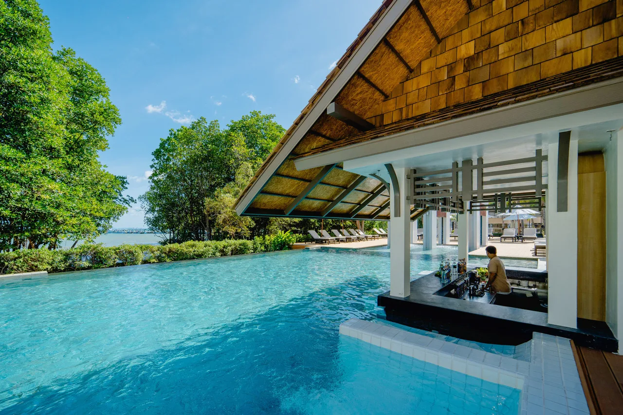Bhu Nga Thani Resort & Villas Railay — rooms and atmosphere