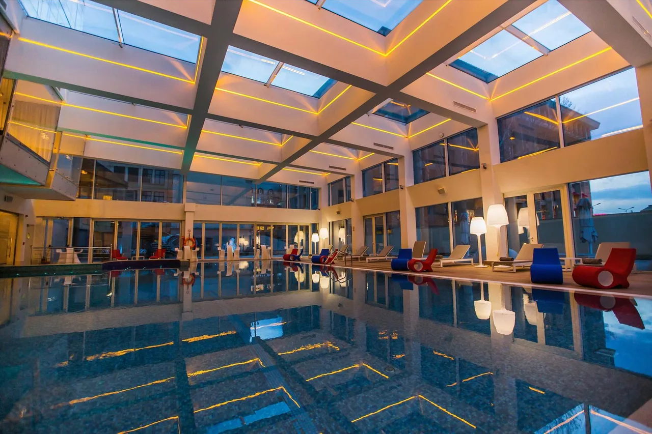 The Biltmore Hotel Tbilisi — rooms and atmosphere