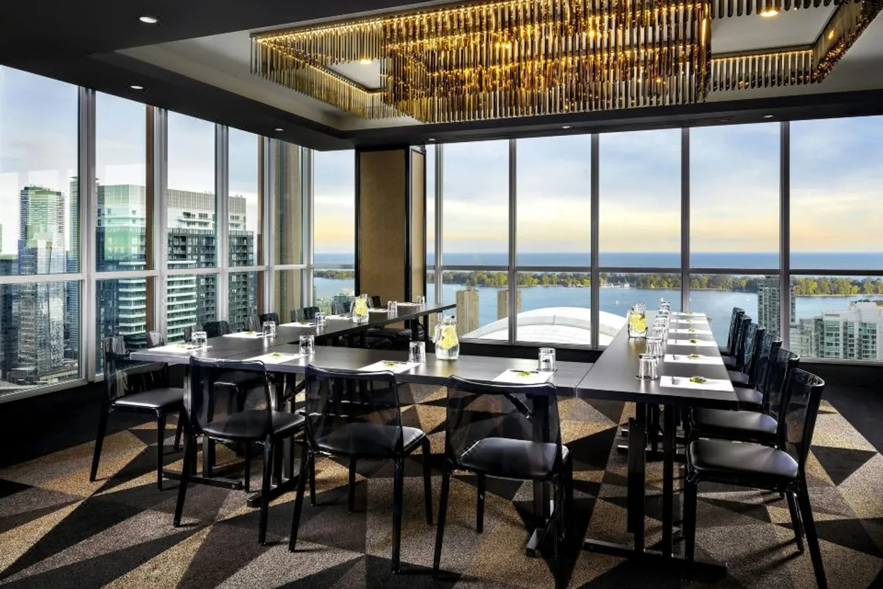 BISHA, a Luxury Collection Hotel, Toronto — ภาพห้องพักและบรรยากาศ