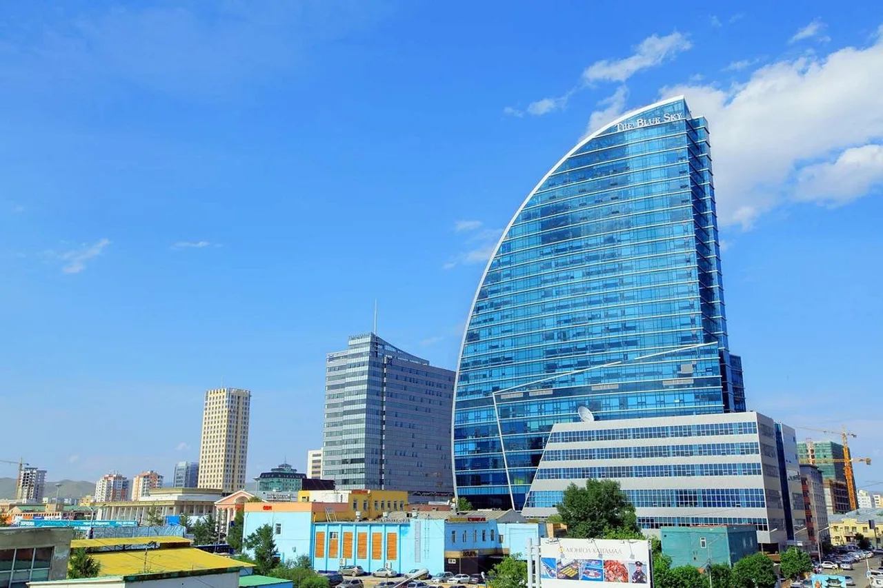 The Blue Sky Hotel &amp; Tower — ภาพห้องพักและบรรยากาศ