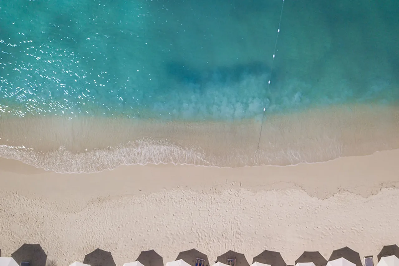 Blue Waters Resort & Spa — โรงแรมในเซนต์จอห์นส์
