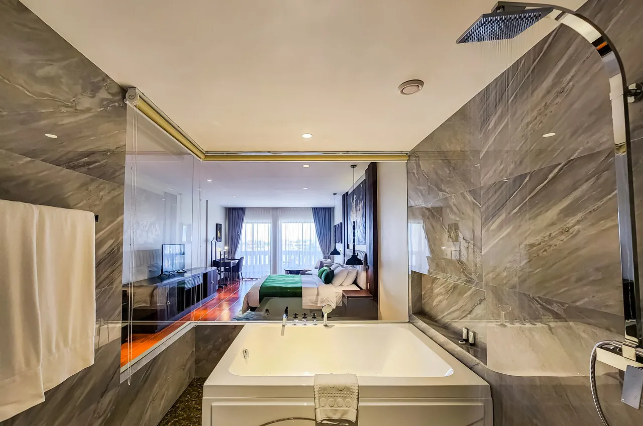 Borei Angkor Resort & Spa — rooms and atmosphere