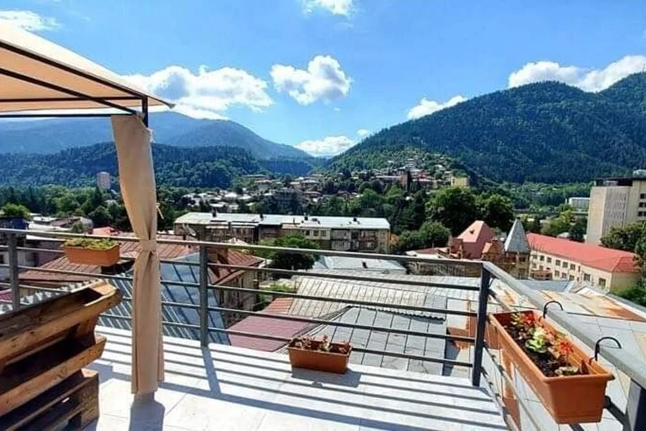 Borjomi Inn — ภาพห้องพักและบรรยากาศ