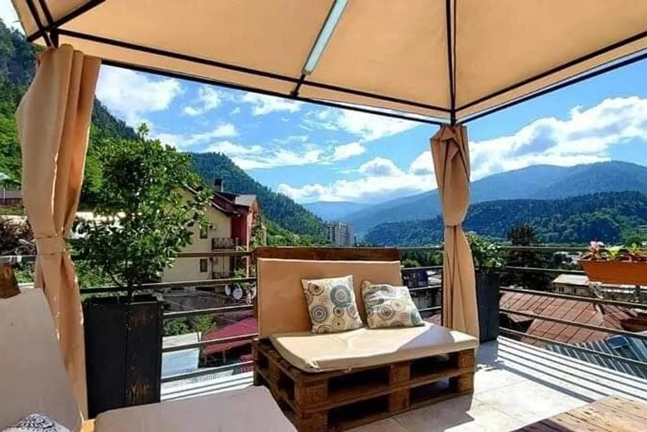 Borjomi Inn — ภาพห้องพักและบรรยากาศ