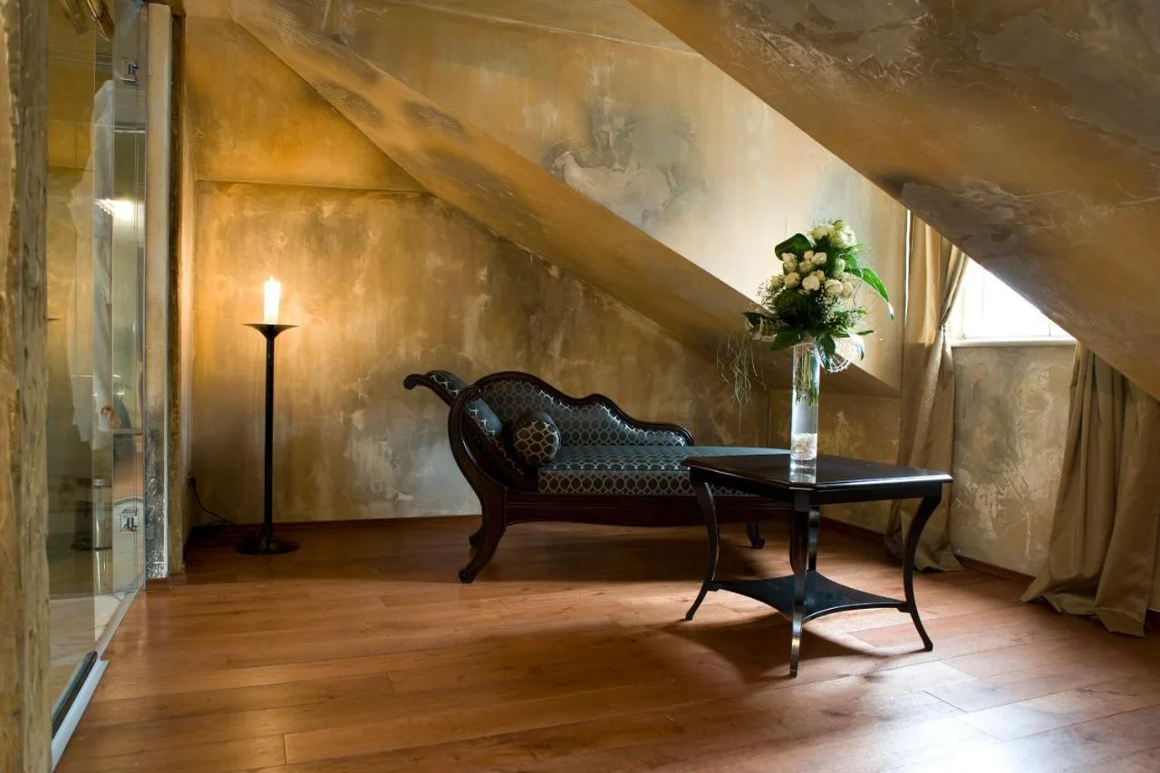 Boutique Hotel Astoria — ภาพห้องพักและบรรยากาศ