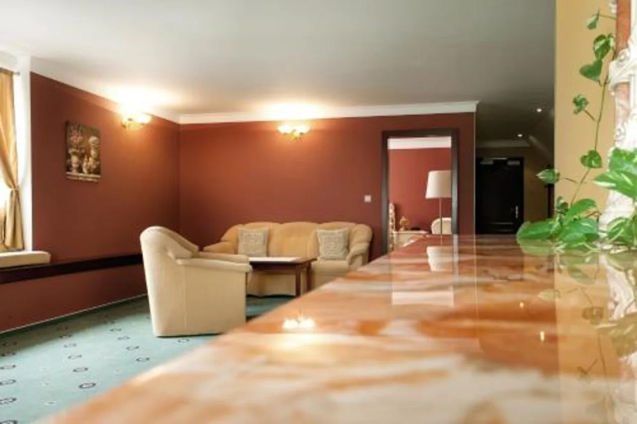 Boutique Hotel Maraton — ภาพห้องพักและบรรยากาศ