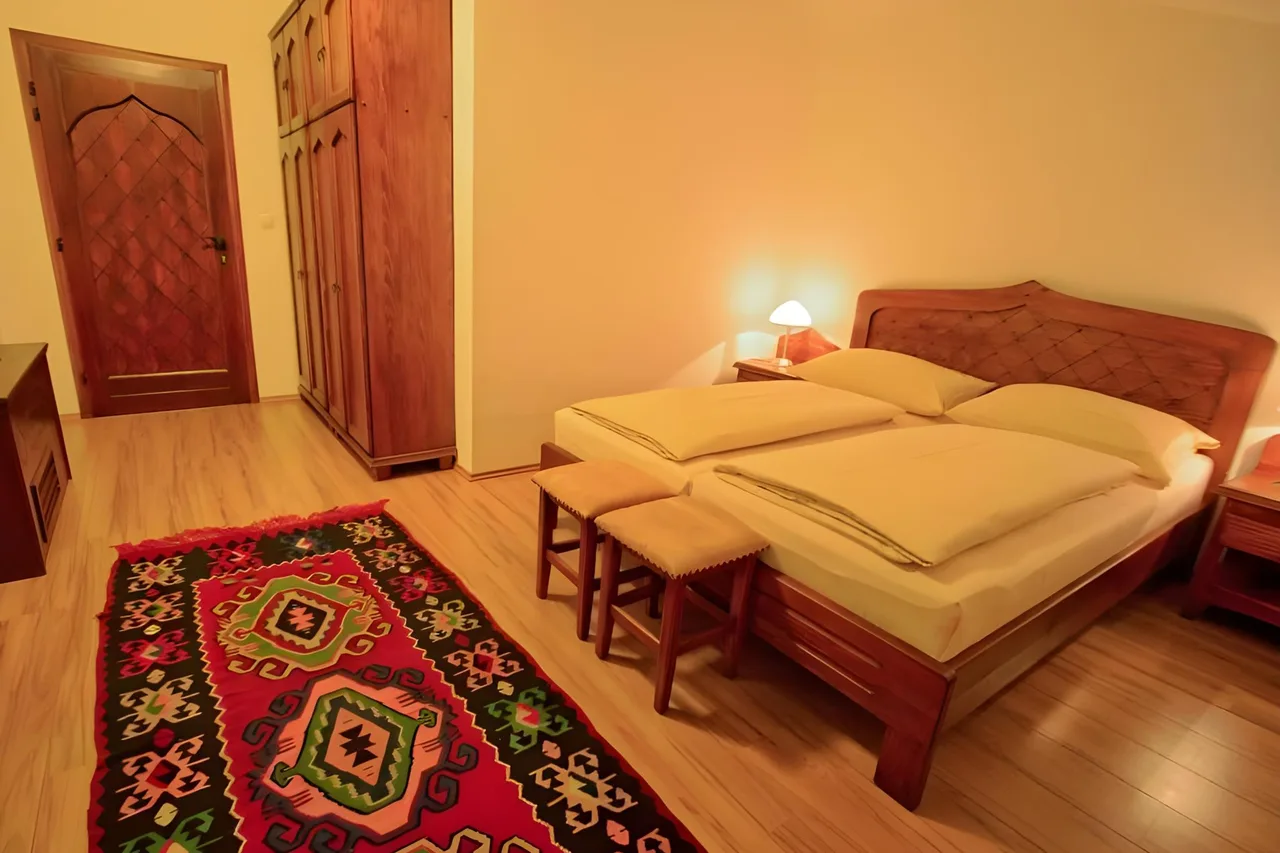 Boutique Hotel Old Town Mostar — ภาพห้องพักและบรรยากาศ
