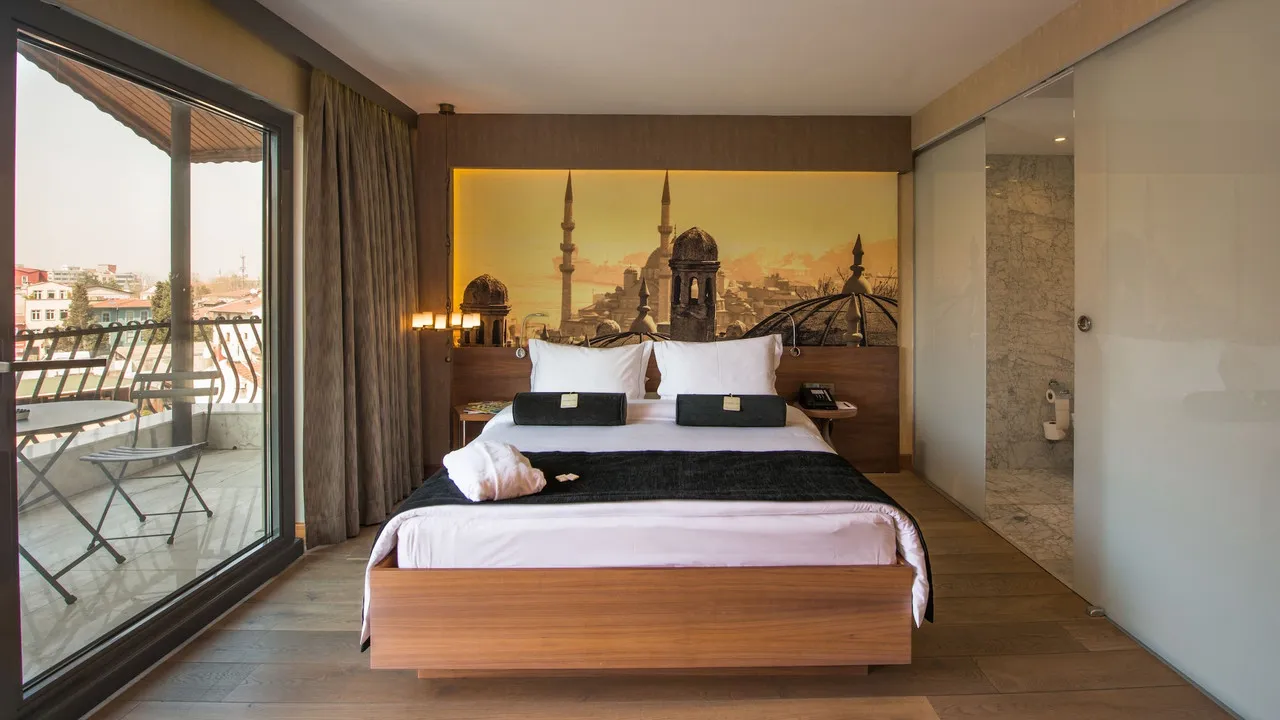 Boutique Saint Sophia Hotel — rooms and atmosphere