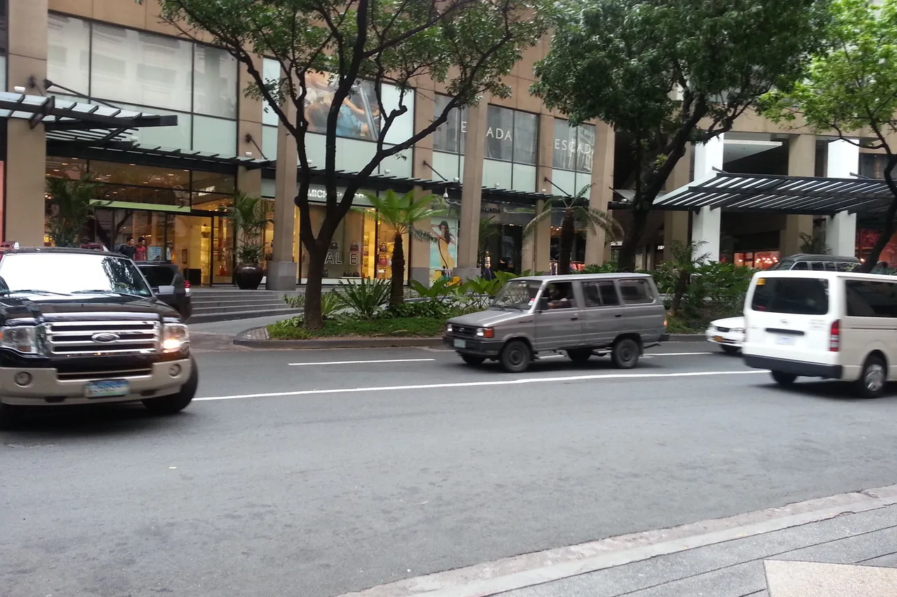 BSA Tower Serviced Residences — hotel