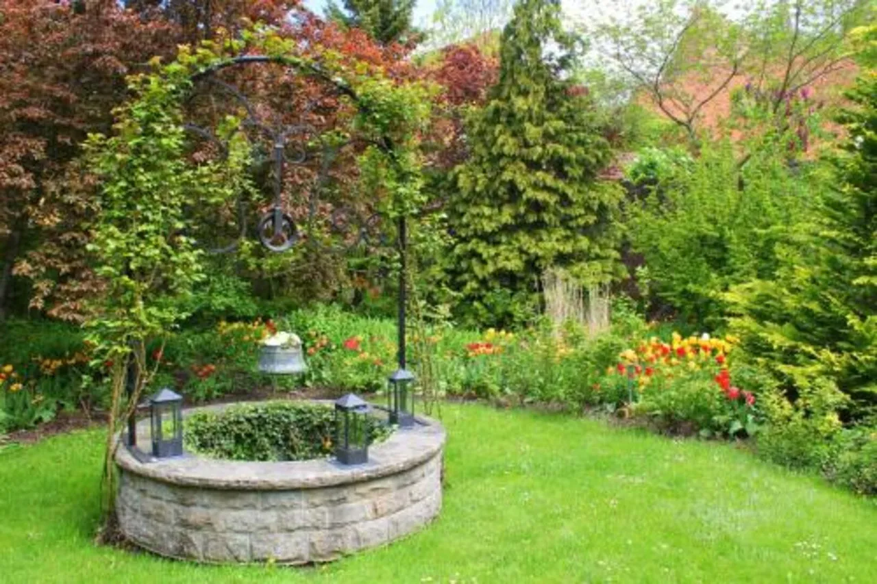 BurgGartenpalais Rothenburg — rooms and atmosphere