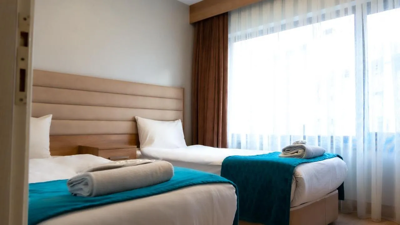 Bursa Suites Apart Otel — rooms and atmosphere