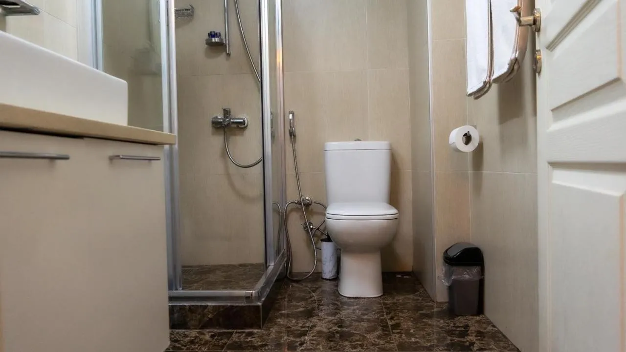 Bursa Suites Apart Otel — rooms and atmosphere