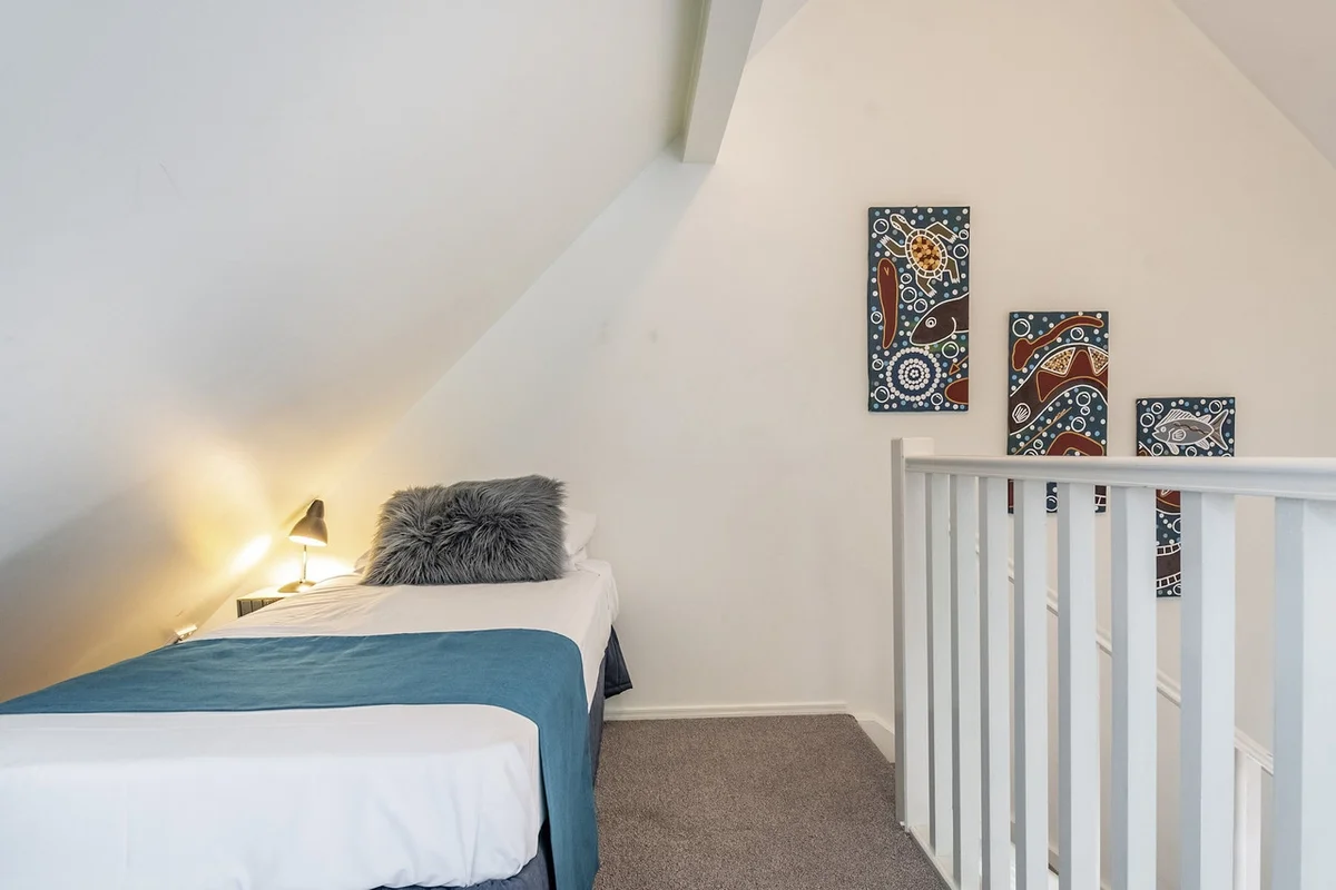 Byron Central Apartments — rooms and atmosphere
