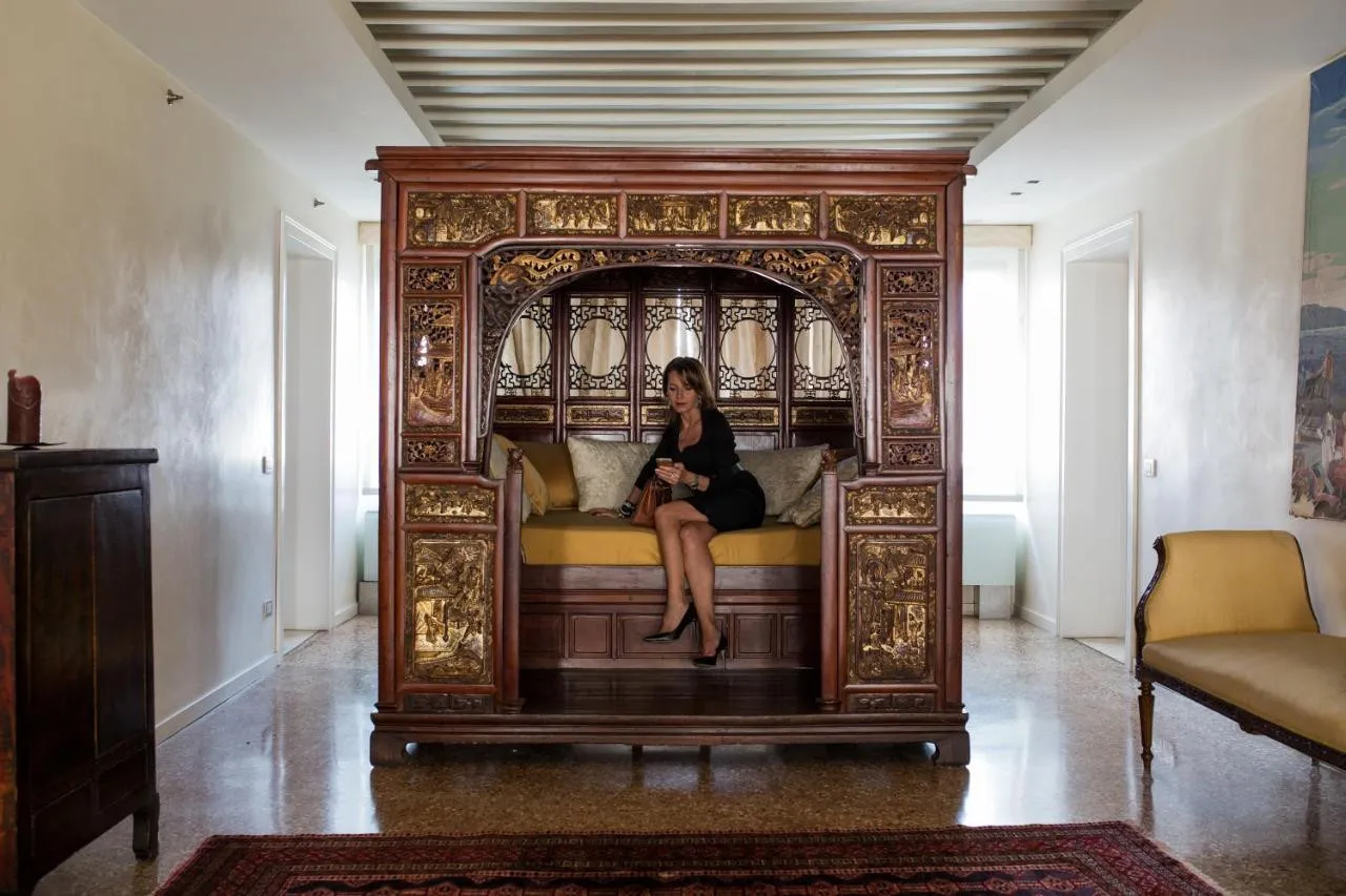Ca' Nigra Lagoon Resort — rooms and atmosphere