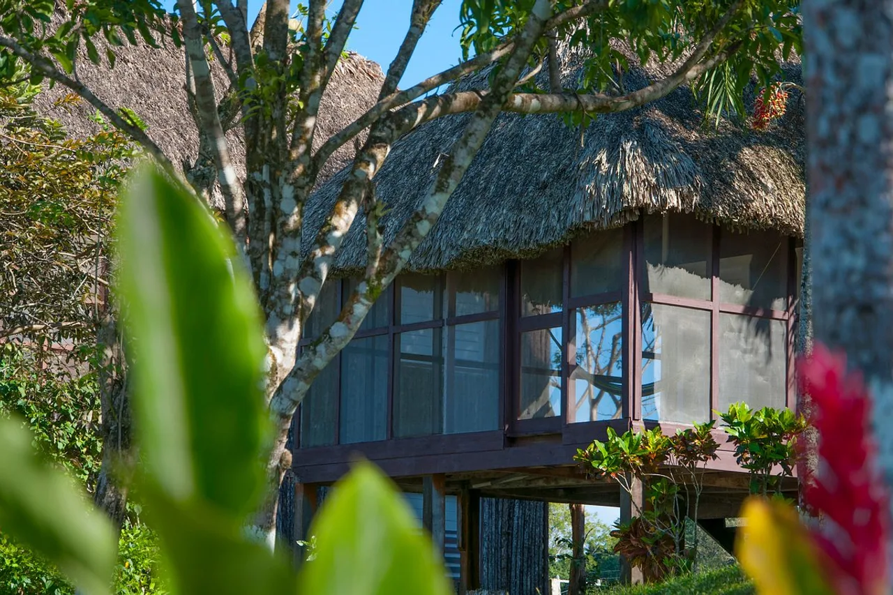 Cahal Pech Village Resort — ภาพห้องพักและบรรยากาศ