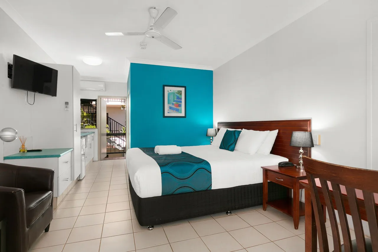 Cairns City Palms — rooms and atmosphere