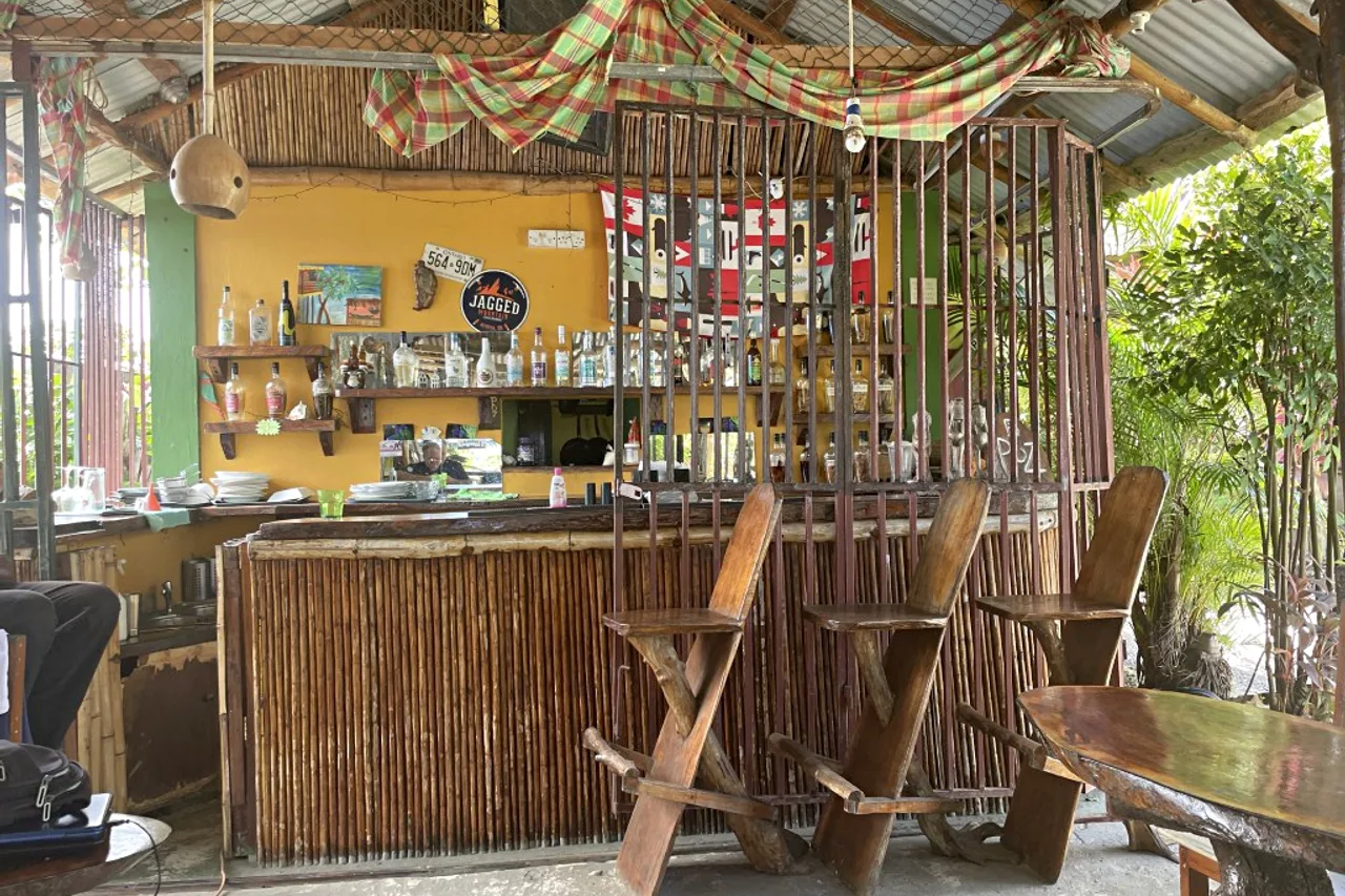 Calibishie Gardens — ภาพห้องพักและบรรยากาศ