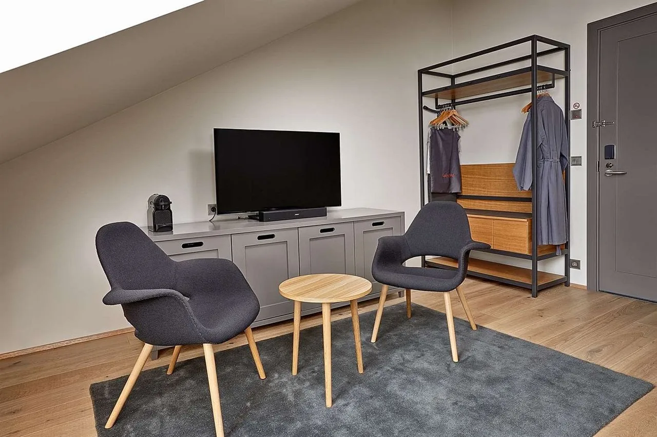 Canopy by Hilton Reykjavik City Centre — rooms and atmosphere