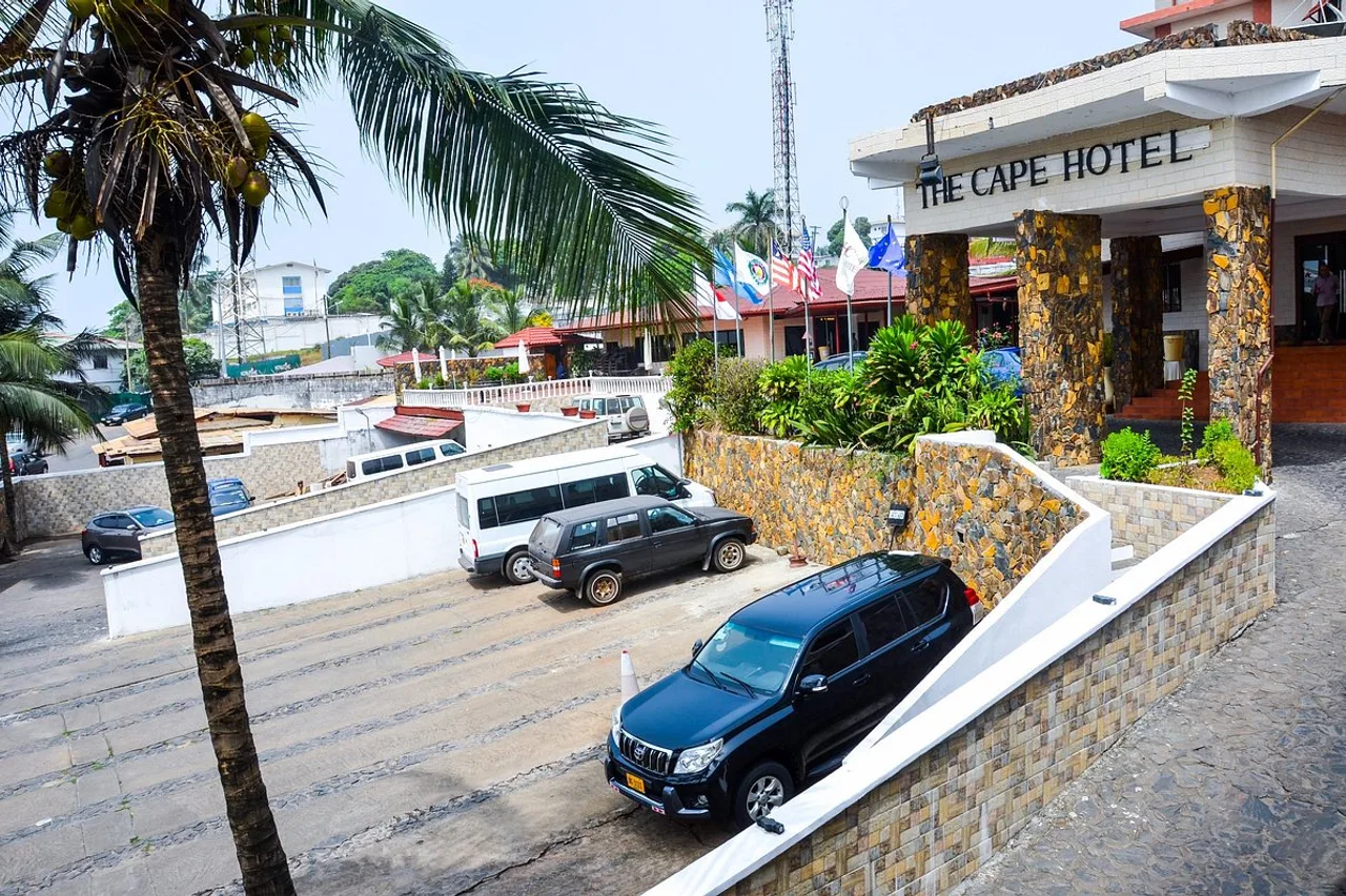 The Cape Hotel — ภาพห้องพักและบรรยากาศ