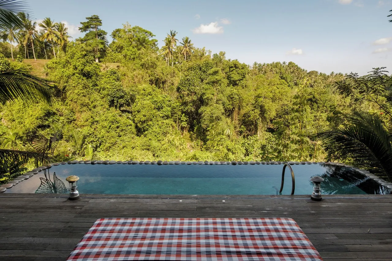 Capella Ubud, Bali — rooms and atmosphere