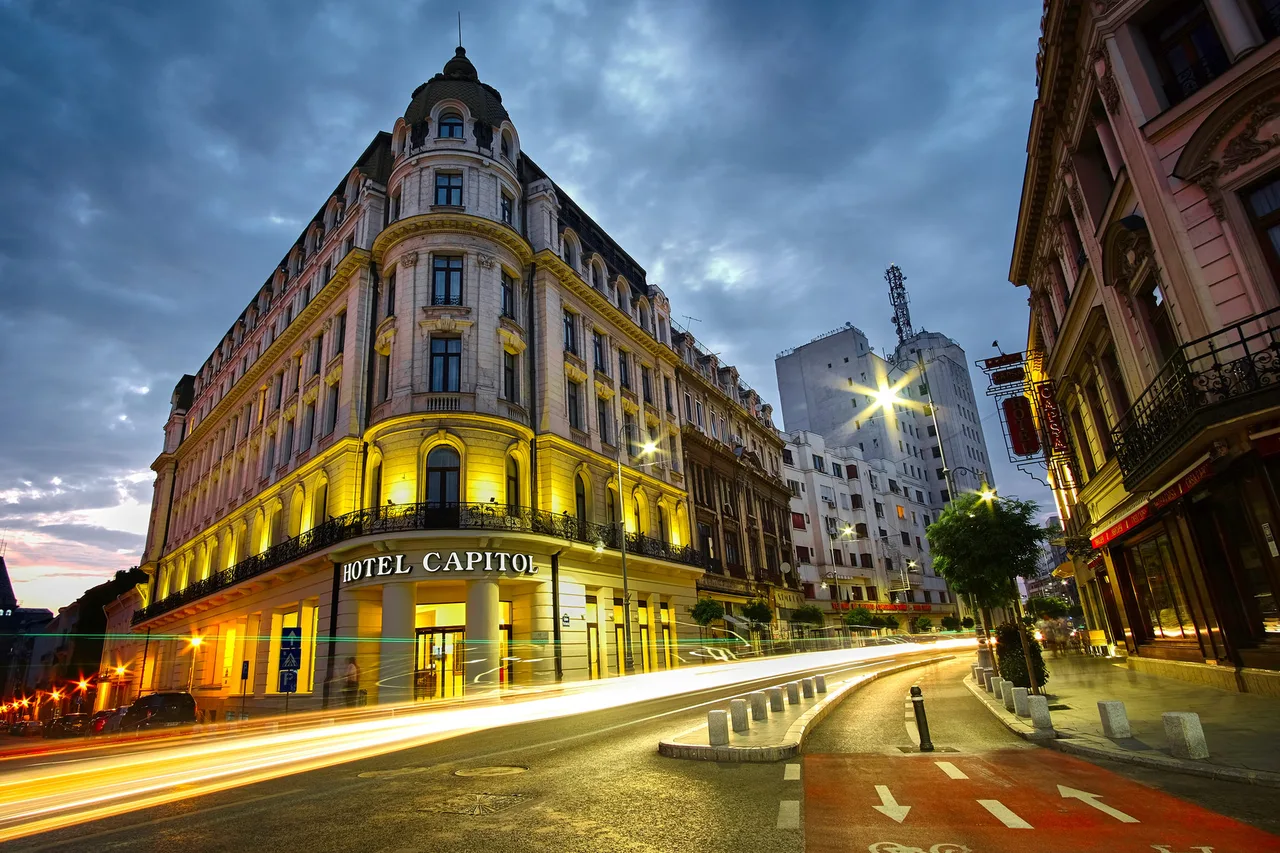 Capitol Hotel — โรงแรมในบูคาเรสต์
