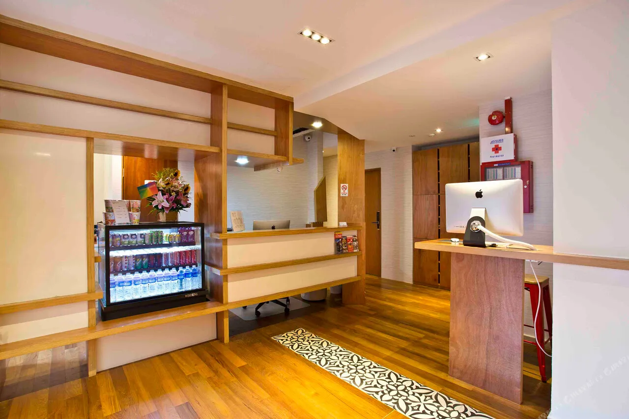 Capsule Pod Boutique Hostel — rooms and atmosphere