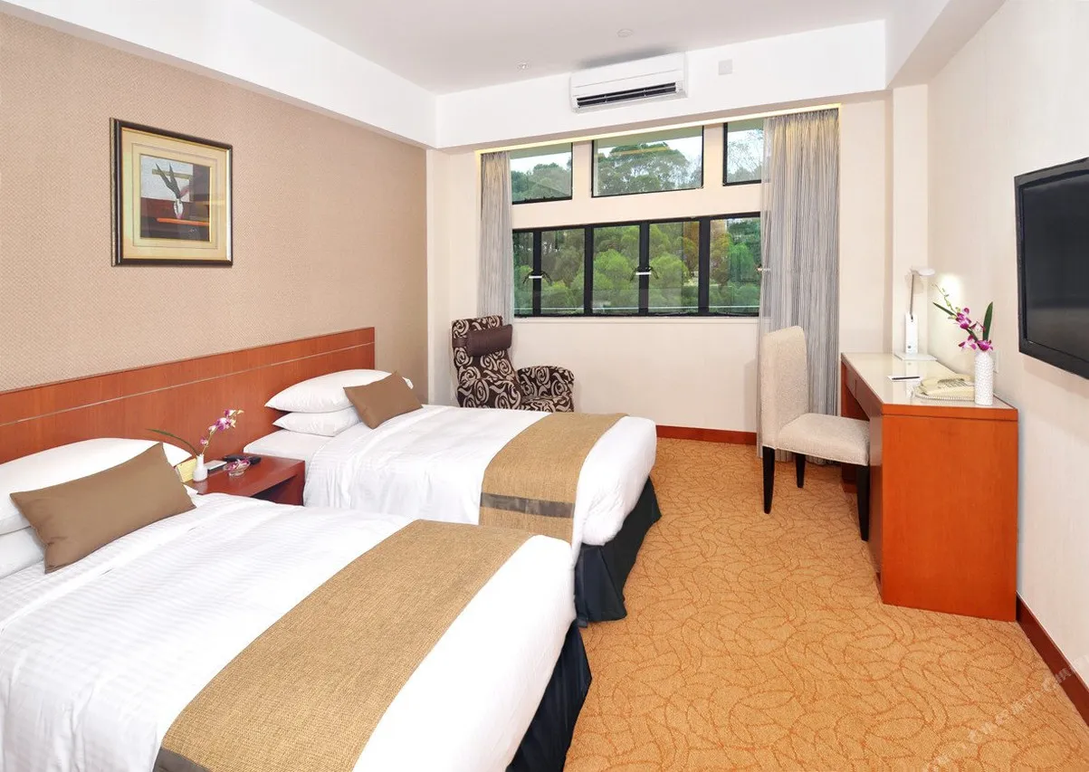 Caritas Bianchi Lodge — rooms and atmosphere
