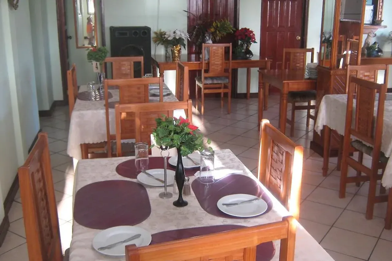 Carriacou Grand View — ภาพห้องพักและบรรยากาศ