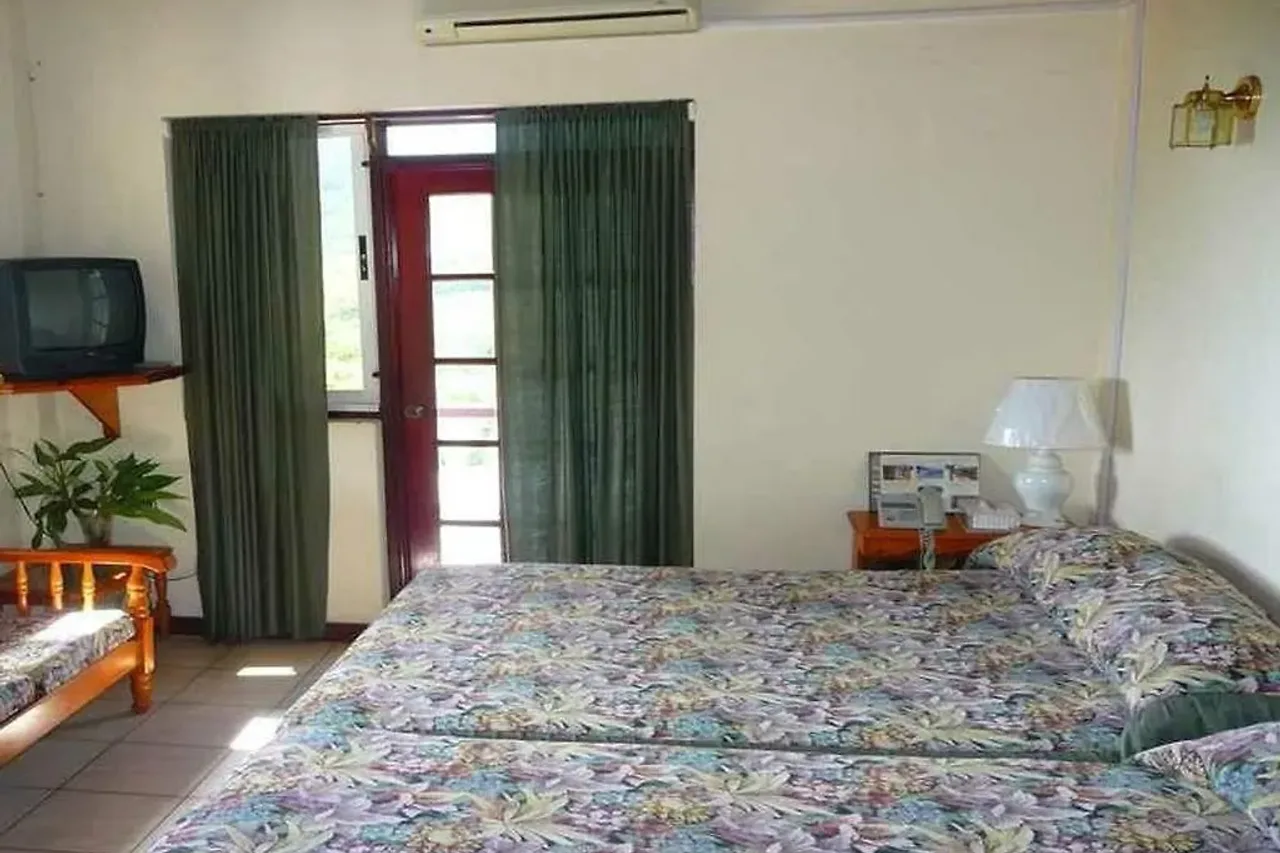 Carriacou Grand View — ภาพห้องพักและบรรยากาศ