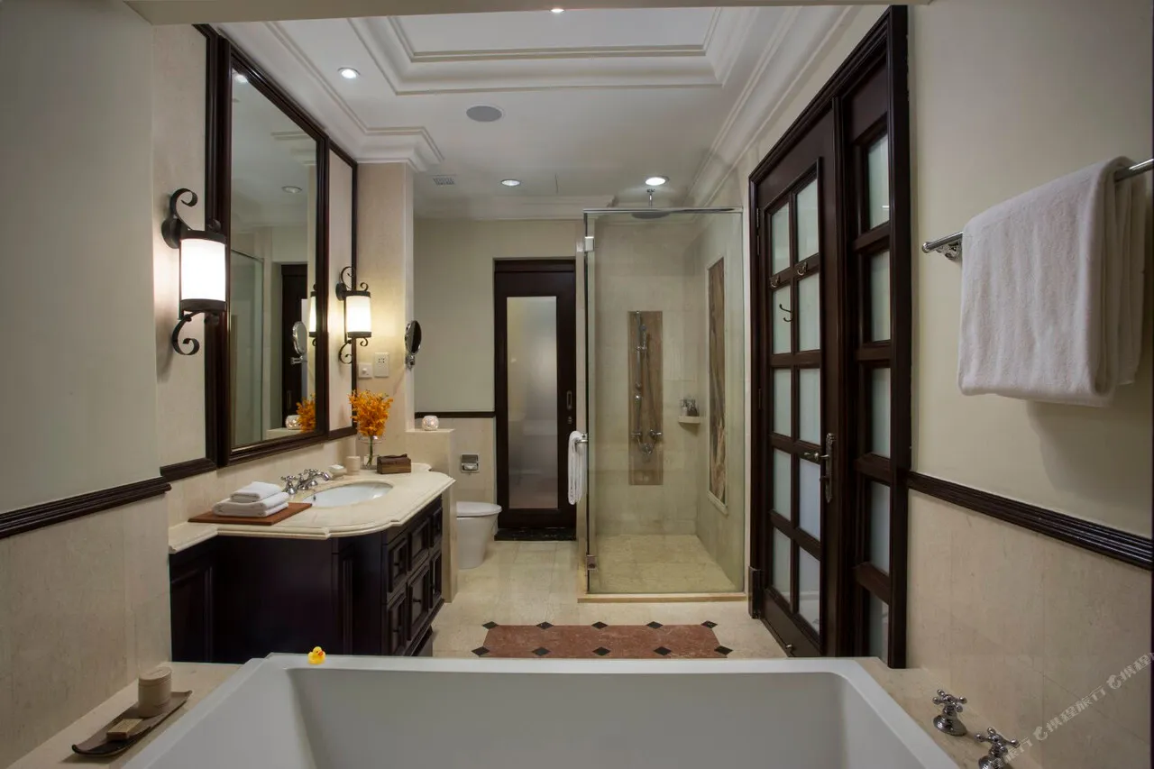 Casa del Rio Melaka — rooms and atmosphere