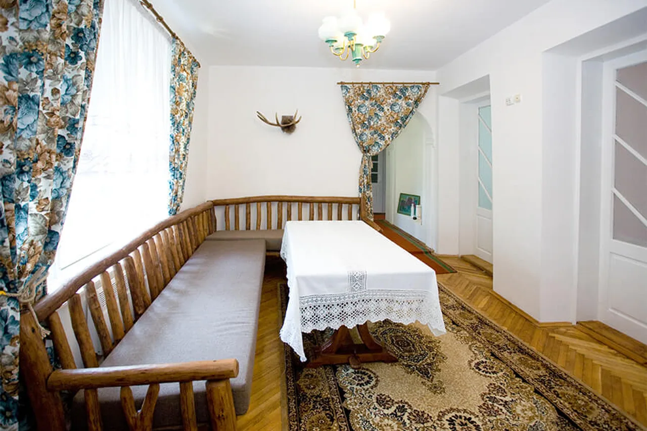 Casa Din Lunca — ภาพห้องพักและบรรยากาศ