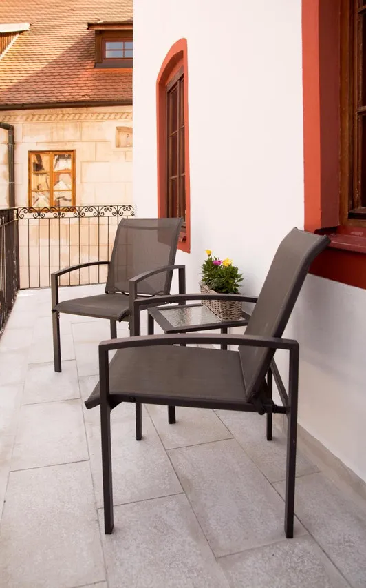 Castle View Apartments — rooms and atmosphere