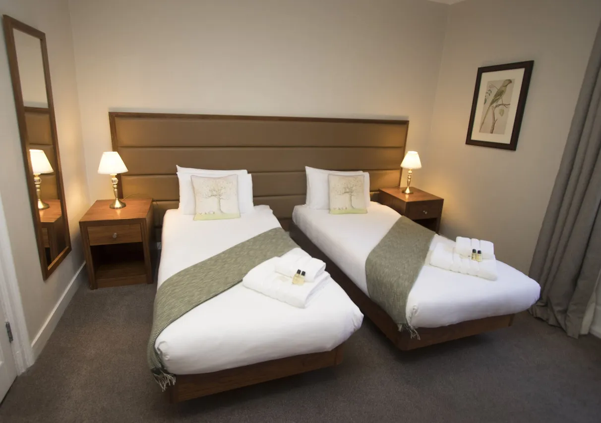 Cathedral Gate Hotel — rooms and atmosphere