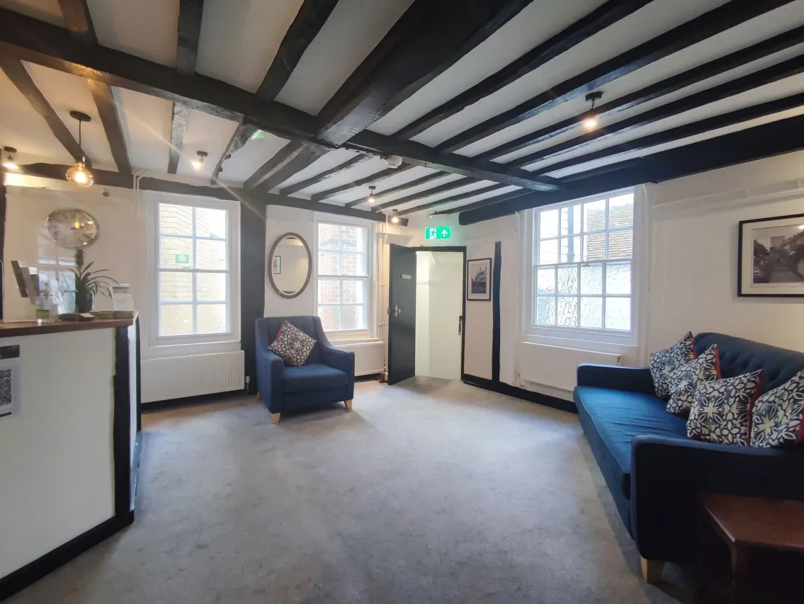 Cathedral Gate Hotel — rooms and atmosphere