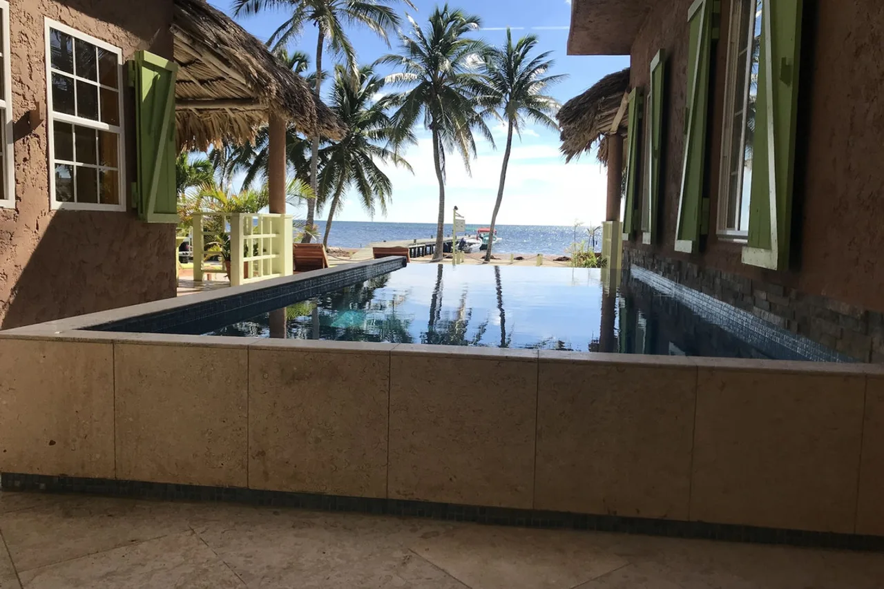 Caye Casa — ภาพห้องพักและบรรยากาศ
