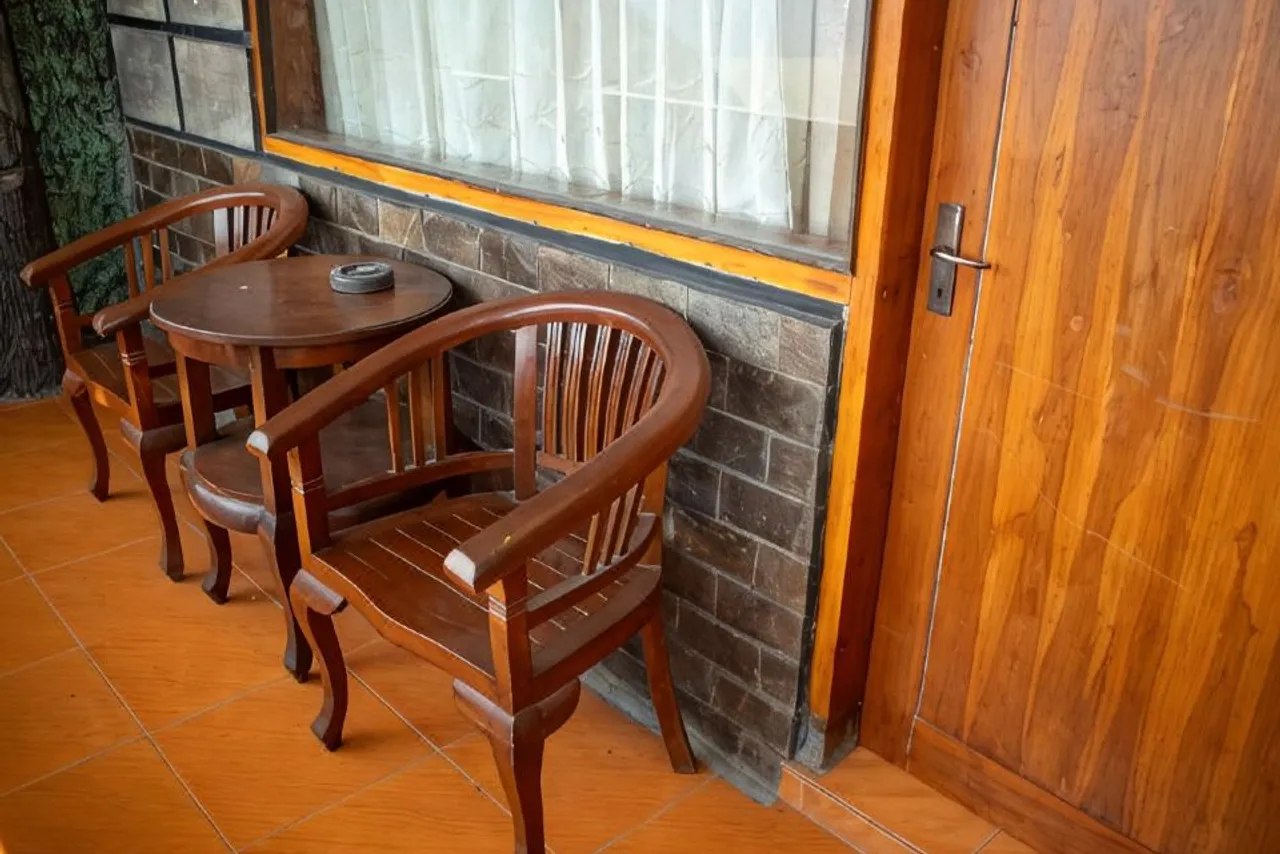 Cemara Indah Hotel — ภาพห้องพักและบรรยากาศ