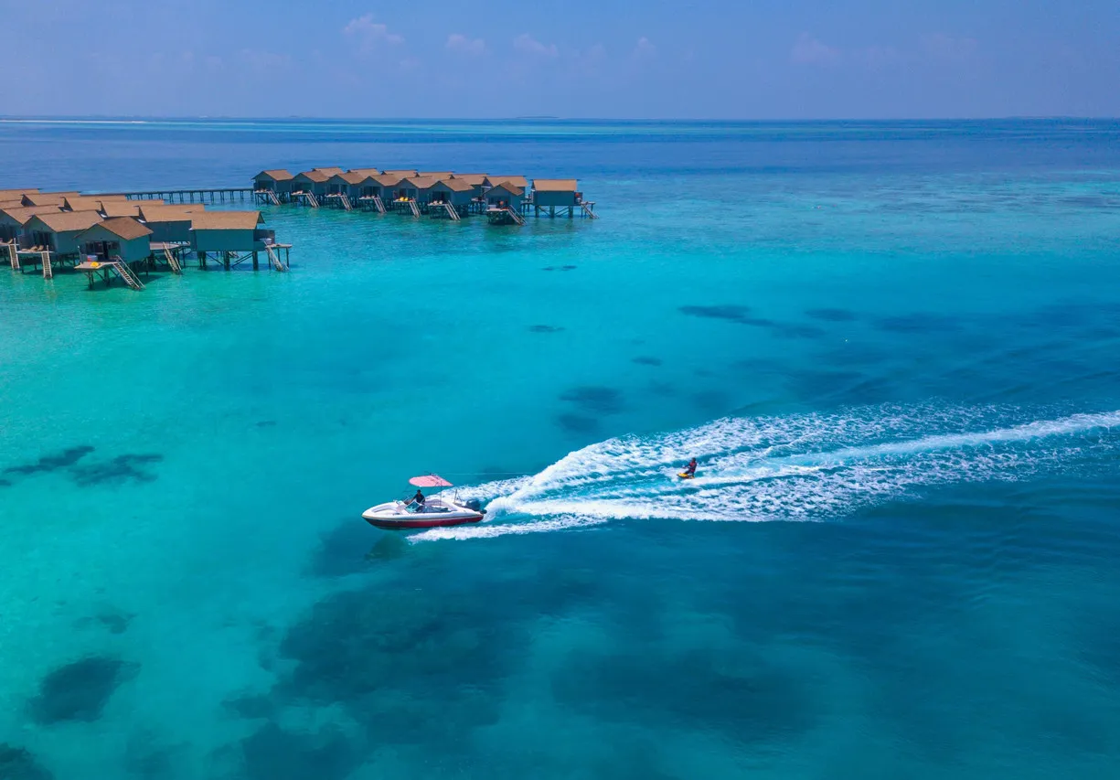Centara Ras Fushi Resort & Spa Maldives — ภาพห้องพักและบรรยากาศ