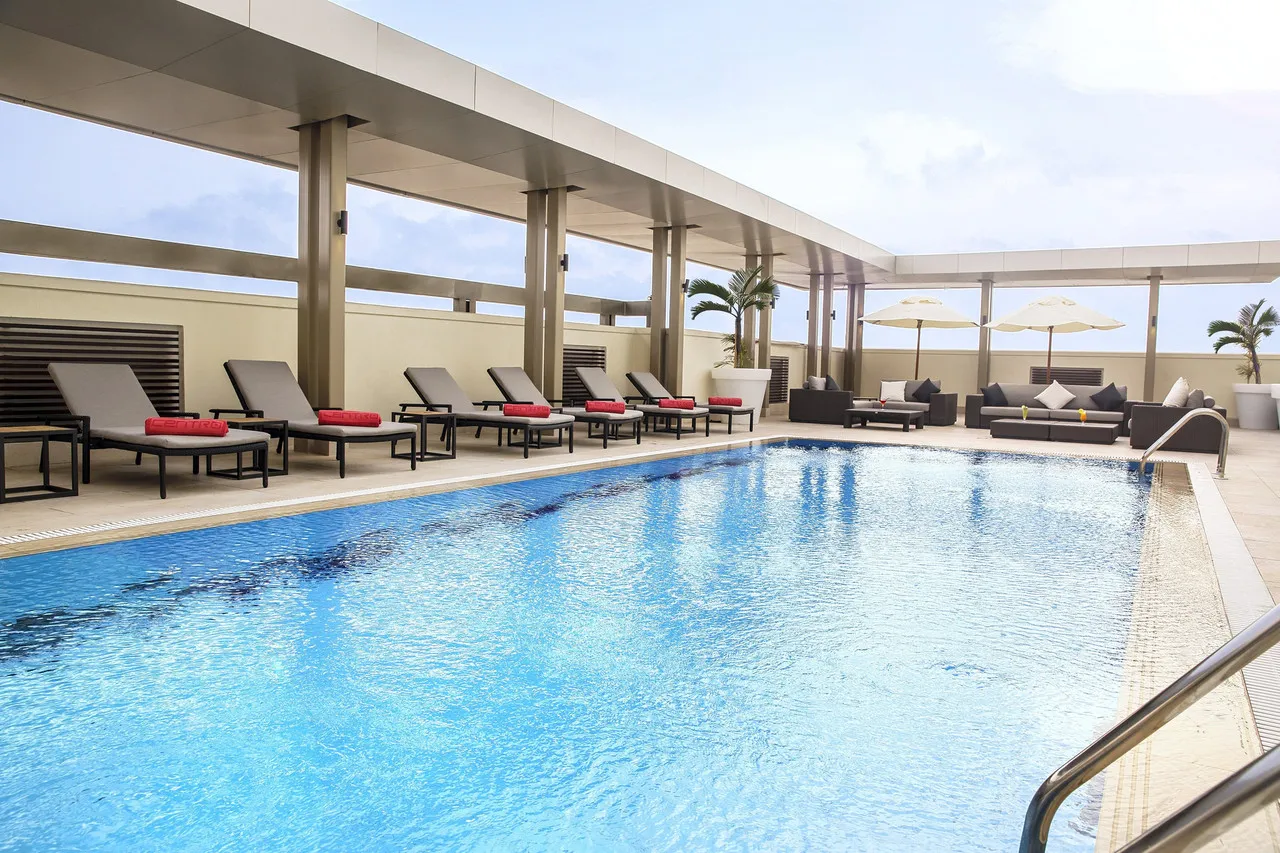 Centro Shaheen Jeddah by Rotana — rooms and atmosphere