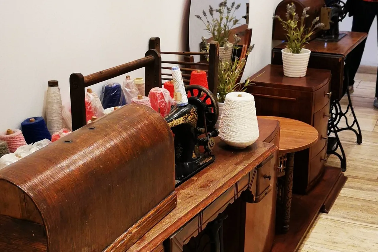 Centrum Hotel — ภาพห้องพักและบรรยากาศ