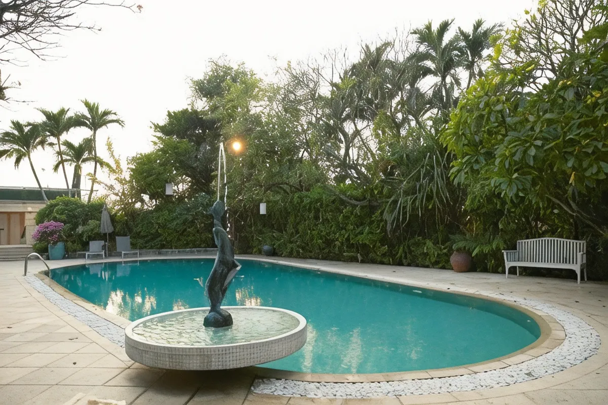 Chakrabongse Villas — rooms and atmosphere